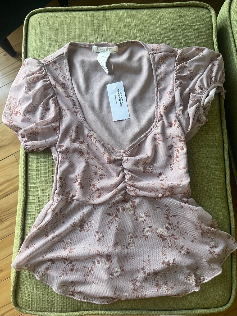 Full Tilt Dusty Pink Floral Ruched V-Neck Puff-Sleeve Blouse